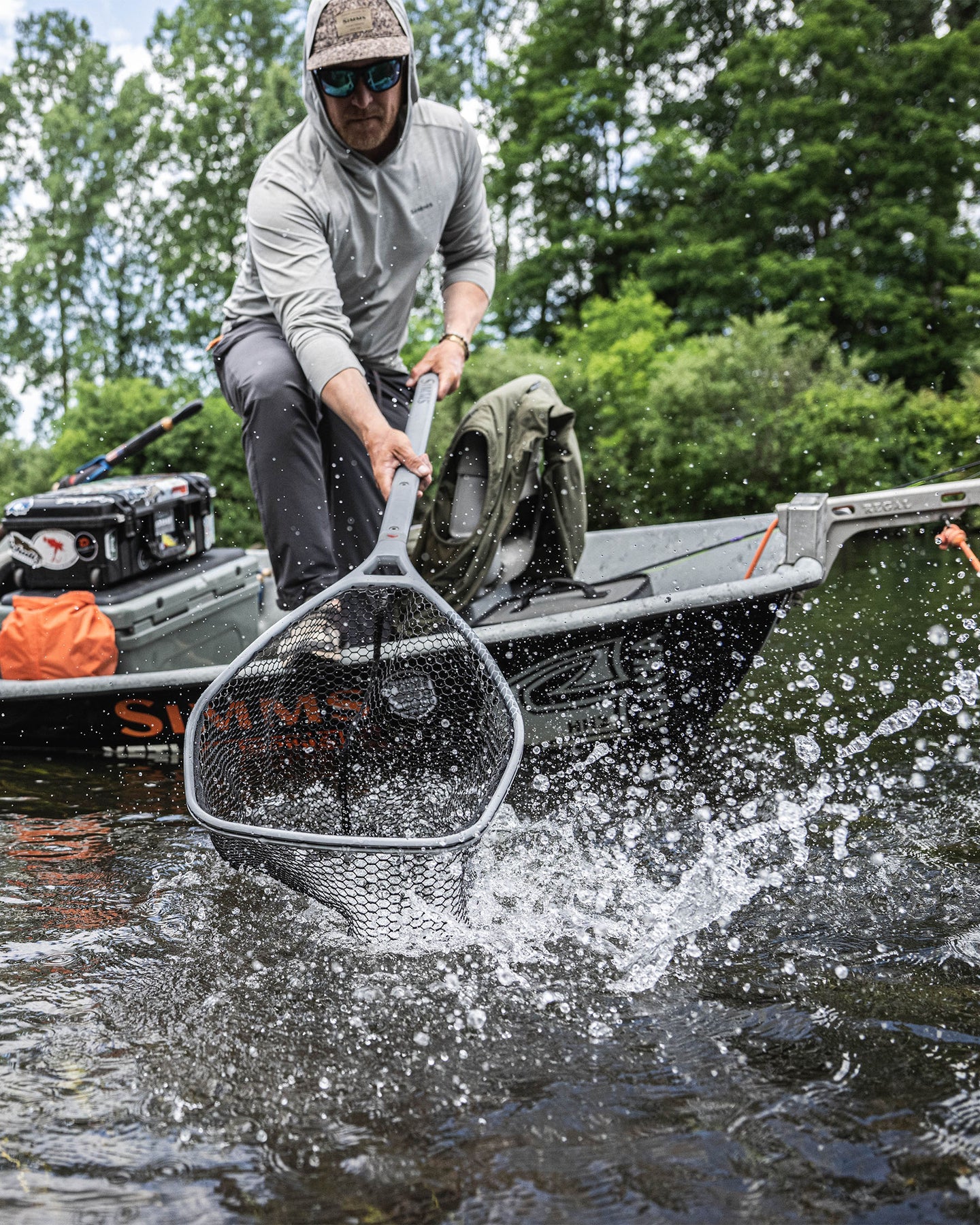Simms Day Maker Boat Net - Pebble Steel